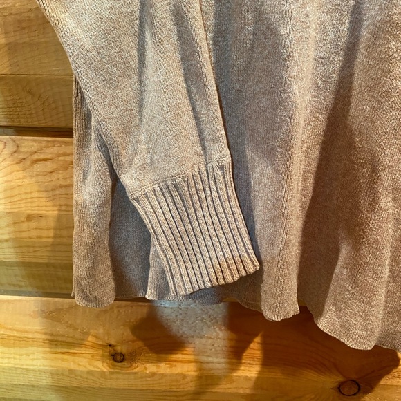 Eddie Bauer cowlneck sweater - Picture 3 of 3